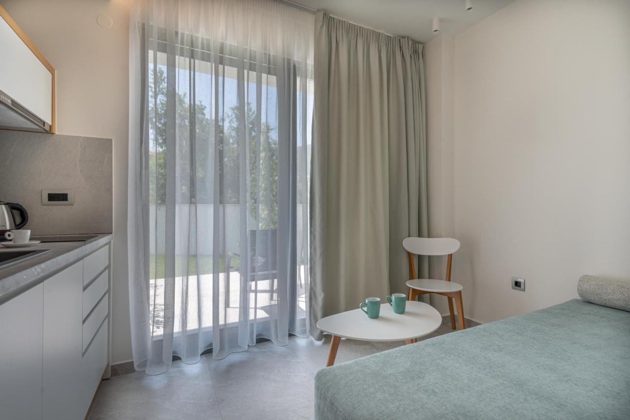 Mera Apartments Ставрос Экстерьер фото